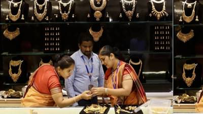 Gold And Silver Price : ऐन दिवाळीत सोने-चांदीचा स्वस्ताईचा सांगावा; मोठ्या पडझडीनंतर भाव तरी काय?