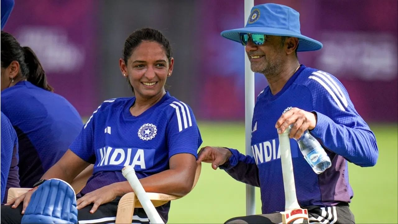 तसेच उपांत्य फेरीत पराभूत होणाऱ्या 2 संघांना प्रत्येकी 10 कोटी रुपये देण्यात येणार आहे. तसेच विजयी संघाला कमाईची संधी आहे. विजेत्या संघाना चौपट कमाईची संधी आहे. (Photo Credit: PTI)