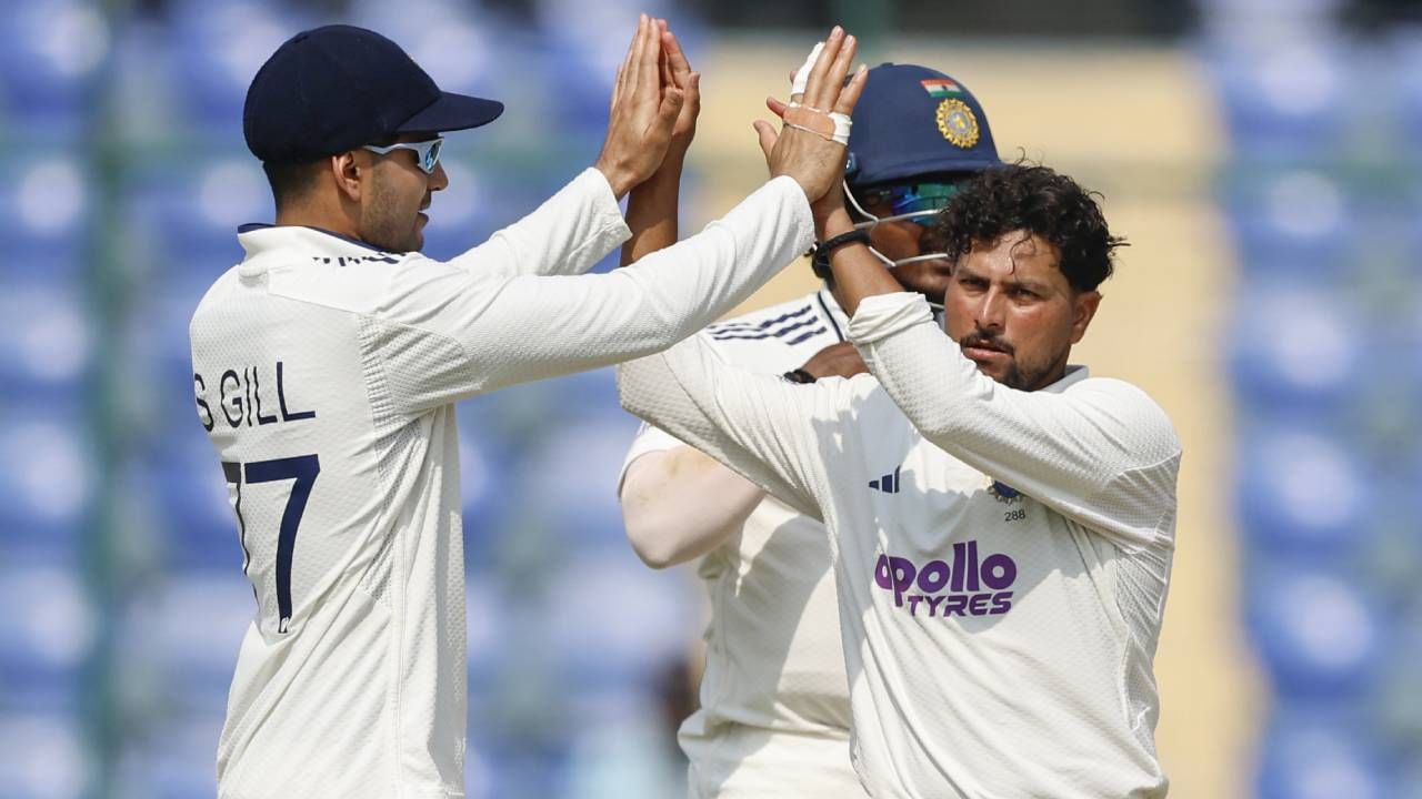 14 नोव्हेंबर रोजी कोलकात्यातली ईडन गार्डन्सवर भारत आणि दक्षिण अफ्रिका यांच्यात पहिला कसोटी सामना होणार आहे. या सामन्याची तिकीट विक्री सुरु झाली आहे. विशेष म्हणजे तिकिटाची किंमत 60 रुपयांपासून सुरू होते. (PHOTO- BCCI Twitter)