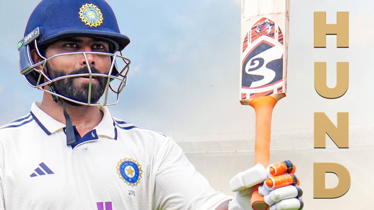 उपकर्णधार रवींद्र जडेजानेही कसोटी कारकिर्दीतील सहावे शतक झळकावले.  ध्रुव जुरेलसोबत पाचव्या विकेटसाठी 206 धावांची भागीदारीही केली.  दुसऱ्या दिवसाच्या खेळाच्या शेवटी नाबाद राहिलेल्या जडेजाने 176 चेंडूत 104 धावा केल्या आहेत. यात 6 चौकार आणि 5 षटकारांचा समावेश होता. (Photo_ BCCI Twitter)