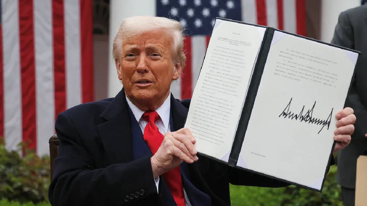 मोठी बातमी! भारतावर फक्त 15 टक्के टॅरिफ... भारत अमेरिका व्यापार चर्चा शेवटच्या टप्प्यात, शेवटी... मोठी बातमी! भारतावर फक्त 15 टक्के टॅरिफ... भारत अमेरिका व्यापार चर्चा शेवटच्या टप्प्यात, शेवटी...