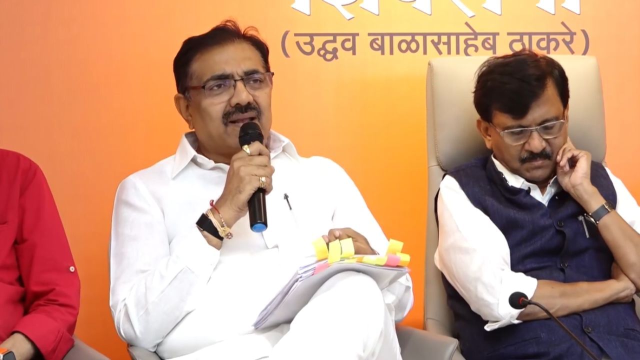Jayant Patil: 'ते' लोक आमच्या मोर्चात सहभागी होणार नाहीत, जयंत पाटलांचा रोख कुणाकडे? Jayant Patil: 'ते' लोक आमच्या मोर्चात सहभागी होणार नाहीत, जयंत पाटलांचा रोख कुणाकडे?