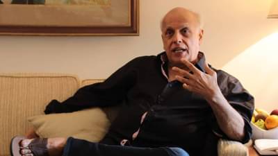 मुंबईतील रस्त्यावर माझी पँट उतरवली गेली... महेश भट्ट यांनी सांगितला धक्कादायक किस्सा; थेट म्हणाले, मी...