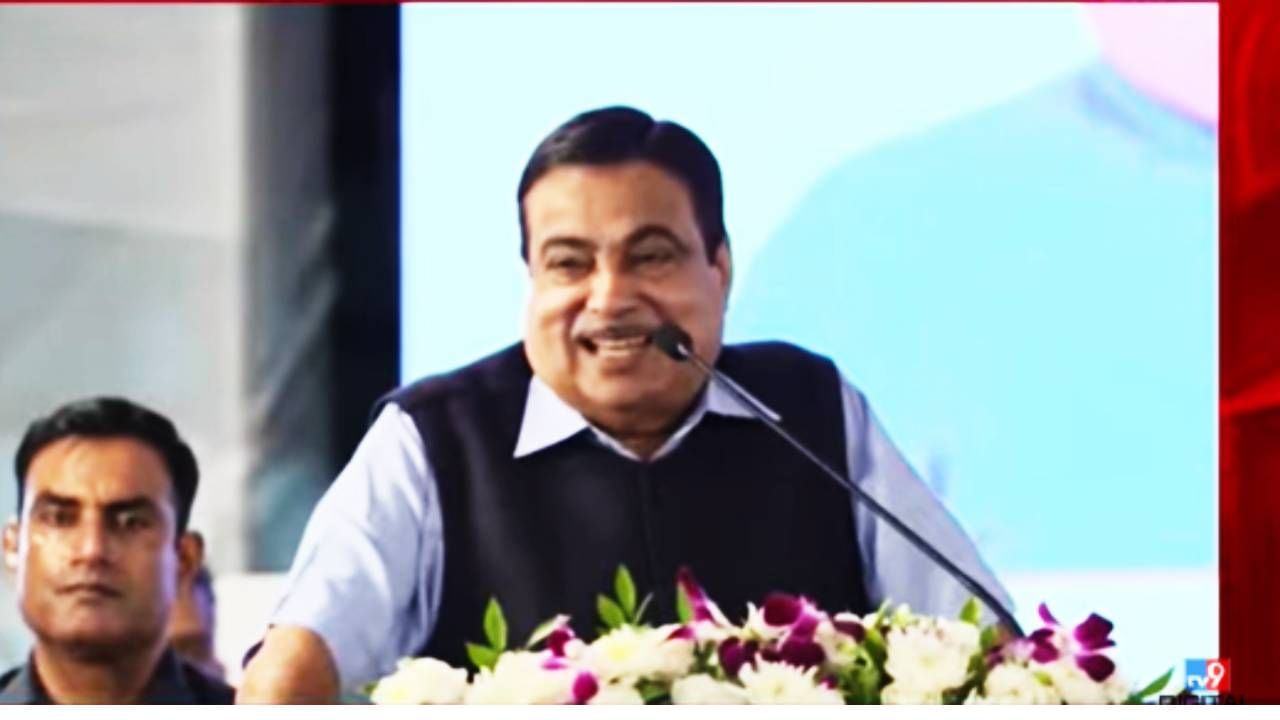 Nitin Gadkari : 'घर की मुर्गी दाल बराबर बाहेरुन आलेले सावजी चिकन', भाजपमधील इनकमिंगवर नितीन गडकरींचा खणखणीत इशारा