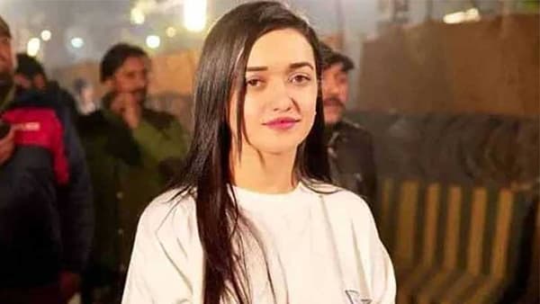 PTI Leader Kidnapped: कारमधून खाली खेचले अन् दुसऱ्या गाडीत बसवले, विरोधी पक्षातील महिला नेत्याचे अपहरण