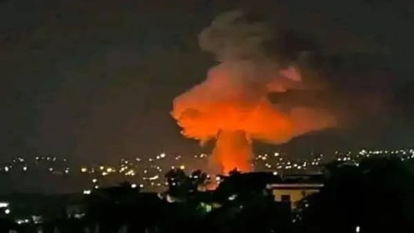 Pakistan Attack Afganistan : अफगाणिस्तानचे परराष्ट्र मंत्री भारतात असताना पाकिस्तानचा थेट राजधानी काबूलवर AIR STRIKE
