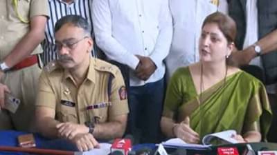 Phaltan Doctor Death Case : लक्ष्मीपूजनाच्या दिवशी महिला डॉक्टरसोबत प्रशांत बनकरच्या घरी काय घडलेलं? महत्वाची माहिती आली समोर