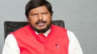 रिपब्लिकन ऐक्यासाठी आम्ही पॉझिटिव्ह, आठवलेंचं मोठं वक्तव्य, प्रकाश आंबेडकर यांच्याबद्दल काय म्हणाले?