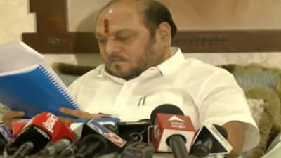 Ramdas Kadam : कोणाच्या सांगण्यावरुन सचिन घायवळला शस्त्र परवाना? रामदास कदम यांचा मोठा गौप्यस्फोट