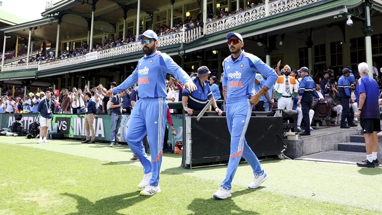 तसेच ऑस्ट्रेलियाला मायदेशात भारताला टी 20i मालिकेत आतापर्यंत पराभूत करता आलेलं नाही. उभयसंघात एकूण 4 टी 20i मालिका खेळवण्यात आल्या आहेत. भारताने 4 पैकी  2 मालिका जिंकल्या आहेत. तसेच भारताने 2 मालिका या बरोबरीत सोडवल्या आहेत. (Photo Credit: PTI) 