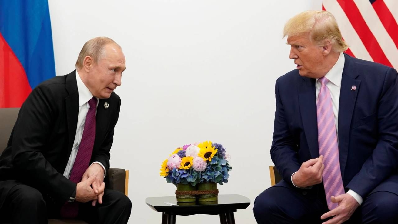 भेटीला 2 महिने पूर्ण होताच पुतिन यांची डोनाल्ड ट्रम्प यांना थेट धमकी, तर संबंध बिघडतील... भेटीला 2 महिने पूर्ण होताच पुतिन यांची डोनाल्ड ट्रम्प यांना थेट धमकी, तर संबंध बिघडतील...