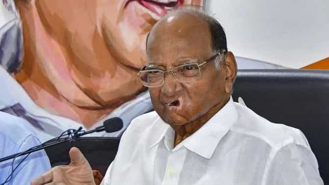 मोठी बातमी! शरद पवार पुन्हा भाकरी फिरवणार, घेतला सर्वात मोठा निर्णय