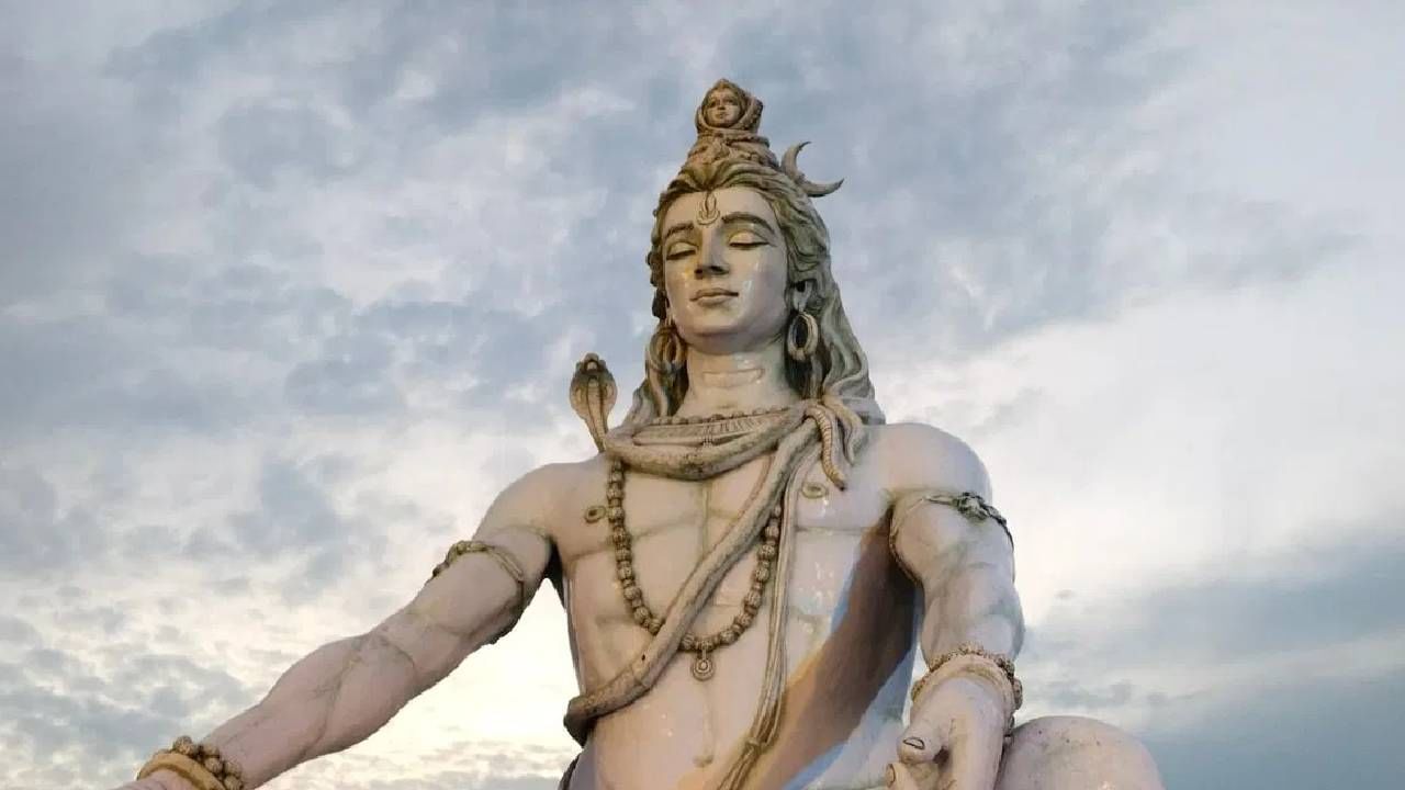 नोव्हेंबरमध्ये पहिले प्रदोष व्रत कधी? दुप्पट फळ मिळेल, जाणून घ्या