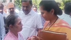 सीरिअलमधील जाहिरातीने आज्जी परेशान! थेट सुप्रिया सुळेंकडे तक्रार