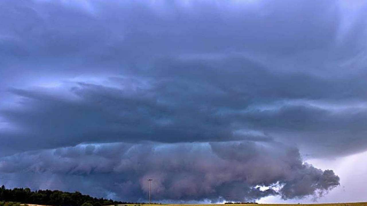 राज्यावर संकट! पुढील 72 तास धोक्याची, प्रशासनाचा मोठा इशारा, अति महत्वाच्या कामाशिवाय...