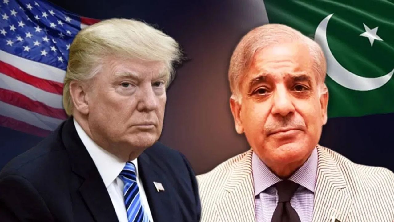 डोनाल्ड ट्रम्प यांनी पाकिस्तानसोबत गुपचूप उरकली सर्वात मोठी डील, जगभरात खळबळ डोनाल्ड ट्रम्प यांनी पाकिस्तानसोबत गुपचूप उरकली सर्वात मोठी डील, जगभरात खळबळ