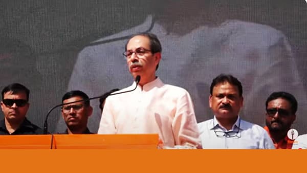 Udhav Thackeray : 50 खोके घेतले त्यांच्याकडे 50 हजार हेक्टरी मागतो; उद्धव ठाकरेंनी आसूड ओढला, म्हणाले असे हे वठणीवर येणार नाही
