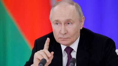 व्लादिमीर पुतिन यांनी मान्य केली पहिल्यांदाच मोठी चूक, म्हणाले, त्याला रशिया जबाबदार असून ती एक...