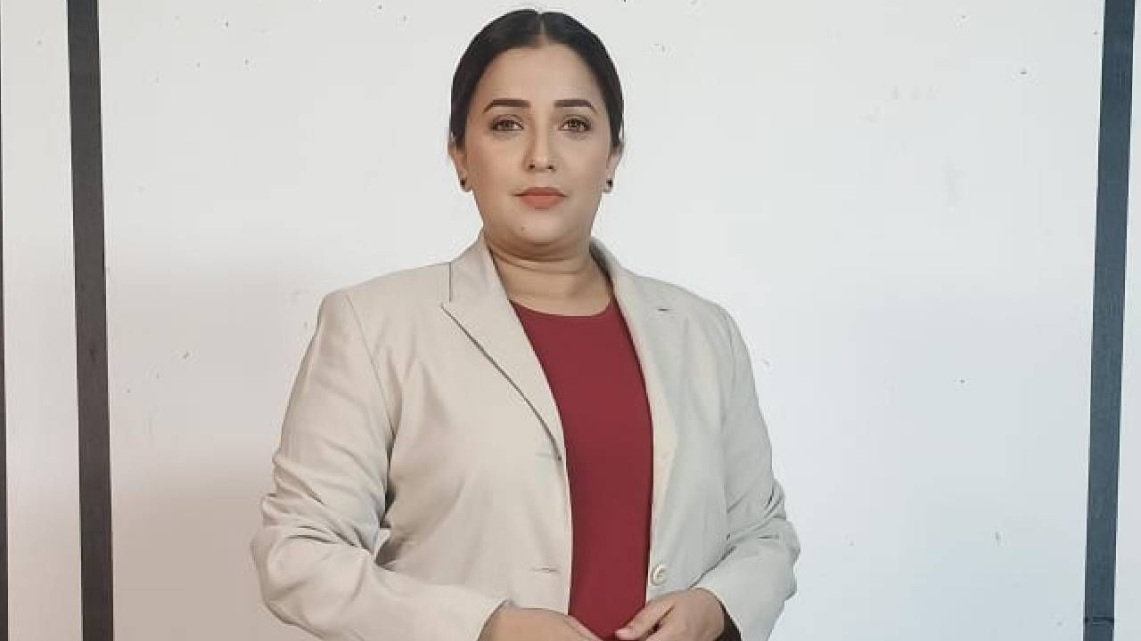 सुप्रसिद्ध अभिनेत्री अपूर्वा नेमळेकर एसीपी अपूर्वा पुरोहित हे पात्र साकारणार आहे. यानिमित्ताने ती पहिल्यांदाच पोलीस अधिकारी साकारणार आहे. या भूमिकेविषयी सांगताना अपूर्वा म्हणाली, “स्टार प्रवाहसोबत जिव्हाळ्याचं नातं आहे. प्रेमाची गोष्ट मालिकेत मी साकारलेल्या सावनी या व्यक्तिरेखेला प्रेक्षकांचं भरभरुन प्रेम मिळालं.” 
