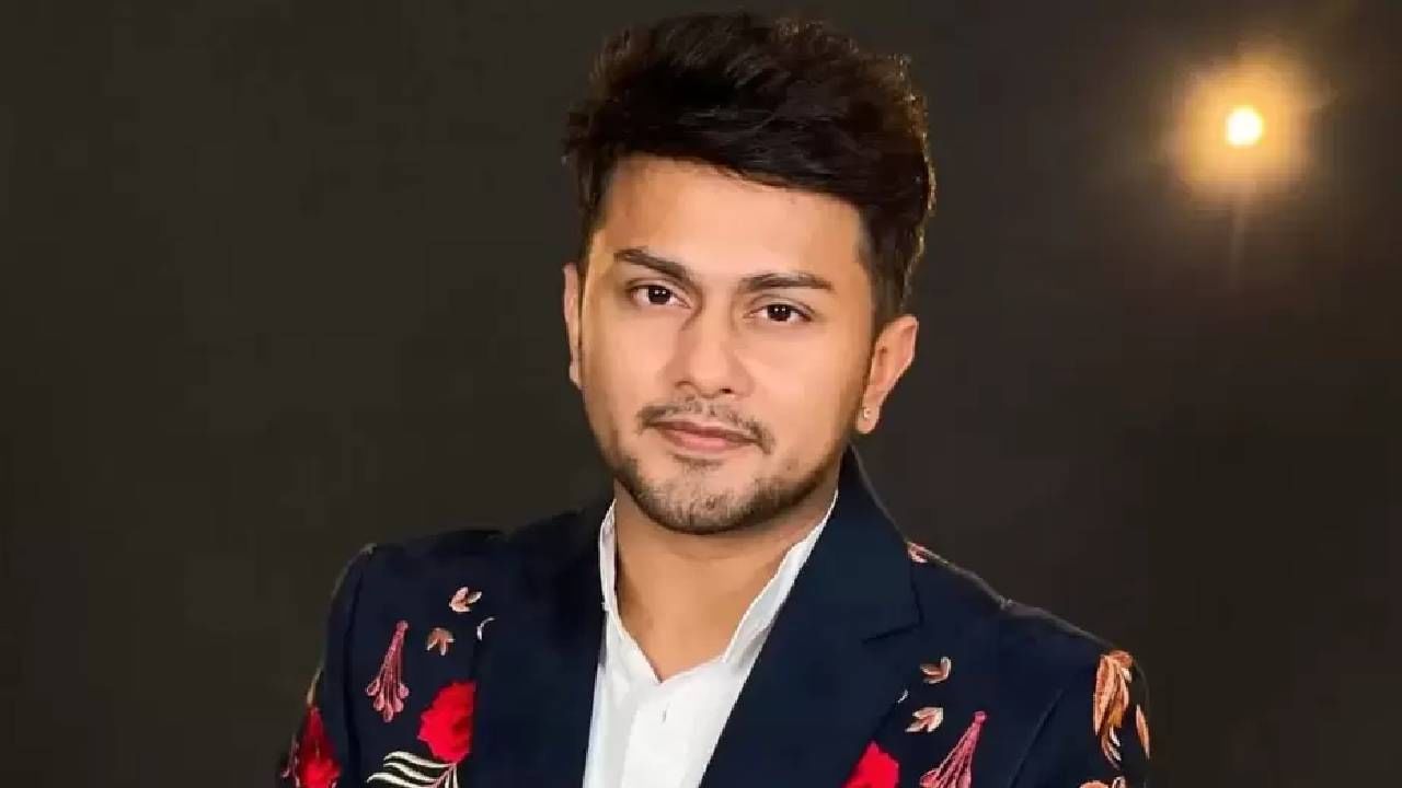 "मला रिअॅलिटी शोज आवडतात. याआधी मी 'झलक दिखला जा'मध्येही भाग घेतला होता. तेव्हा मी दुखापतीमुळे शो सोडला होता. असं मध्येच शो सोडताना मलाही खूप दु:ख होतं. बिग बॉसमध्ये येणं माझं स्वप्नच होतं, त्यामुळे मी त्यातून का माघार घेईन", असा सवाल आवेजने केला. 
