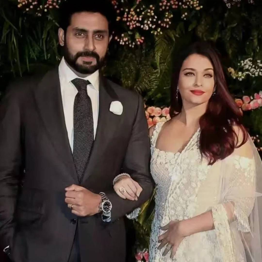 अभिषेक बच्चन एक यशस्वी अभिनेता आहे. पण ऐश्वर्या राय लोकप्रियता आणि नेटवर्थ दोन्ही बाबतीत त्याच्यापेक्षा पुढे आहे. ऐश्वर्या फक्त भारतातच नाही, तर आंतरराष्ट्रीय स्तरावर एका नावाजलेली अभिनेत्री आणि ब्राण्ड एंबेसेडर आहे. 