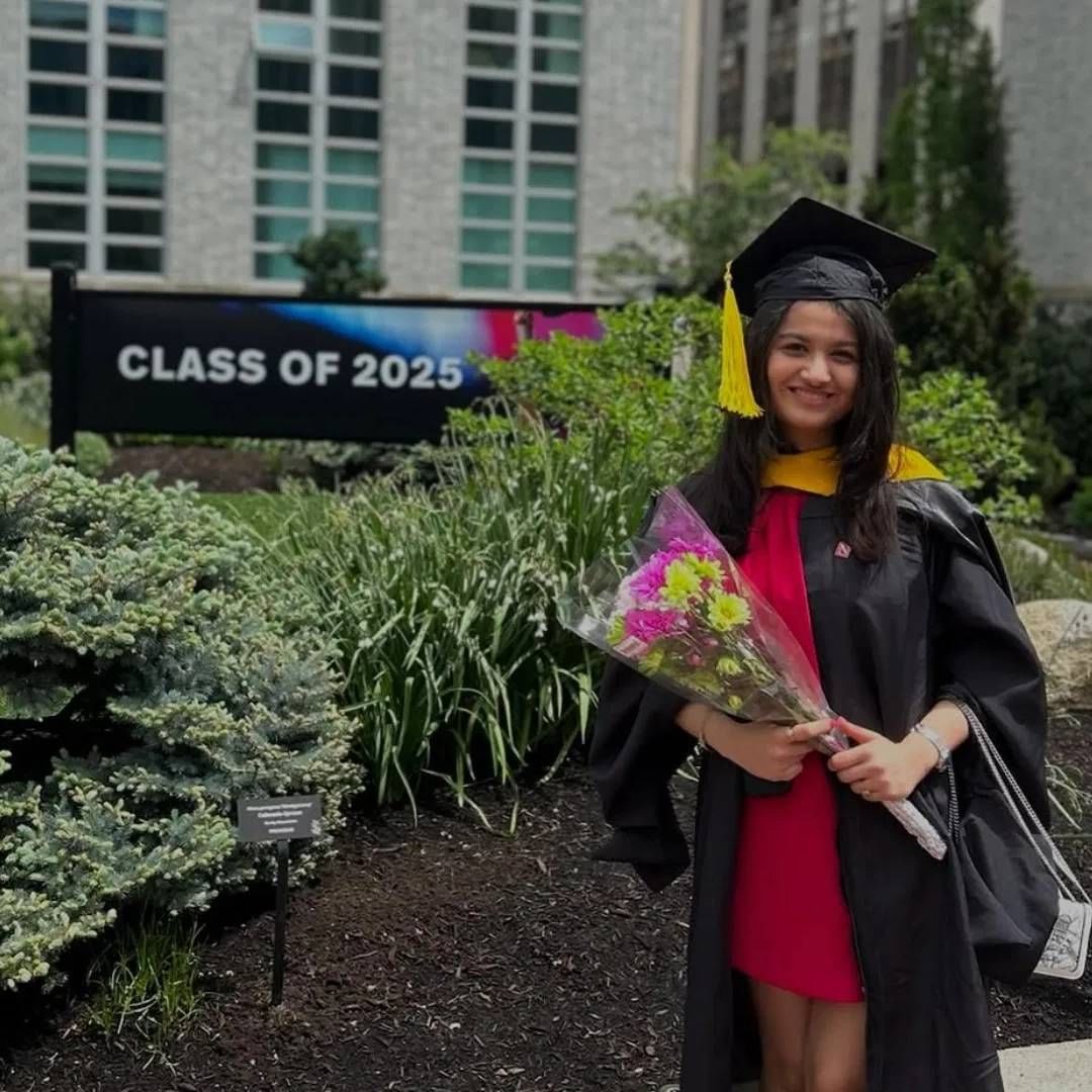 सानिया अंकलेसरिया इंस्टाग्रामवर जास्त एक्टिव नाहीय. तिने लास्ट पोस्ट जुलै महिन्यात केली होती. तिला जवळपास  9 हजार लोक फॉलो करतात. तुम्ही तिचे मोठेपणीचे आताचे काही फोटो पाहू शकतात.  