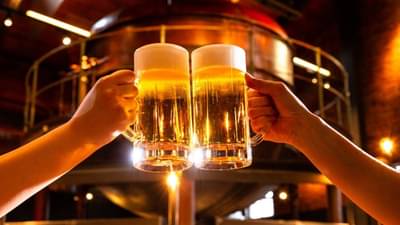 बिअर पिताय, सावधान! कल्याणमध्ये बिअर पिणे तरुणाला पडले महागात, थेट हॉस्पिटलमध्ये दाखल