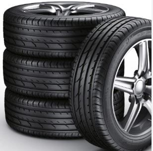 रबरामध्ये कार्बन ब्लॅक हा घटक मिसळल्यावर चाक दीर्घकाळ टिकते. तसेच चाक लवचिकही होण्यास मदत मिळते. त्यामुळेच चाकांचा रंग नेहमी काळा असतो. 