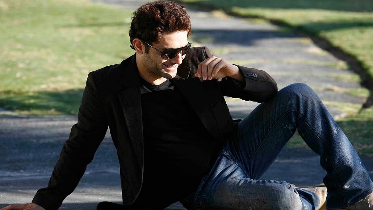 19 वर्षीय मोलकरणीवर बलात्कार, 7 वर्ष भोगला तुरुंगवास, आता 'तो' अभिनेता विकतोय कपडे 19 वर्षीय मोलकरणीवर बलात्कार, 7 वर्ष भोगला तुरुंगवास, आता 'तो' अभिनेता विकतोय कपडे