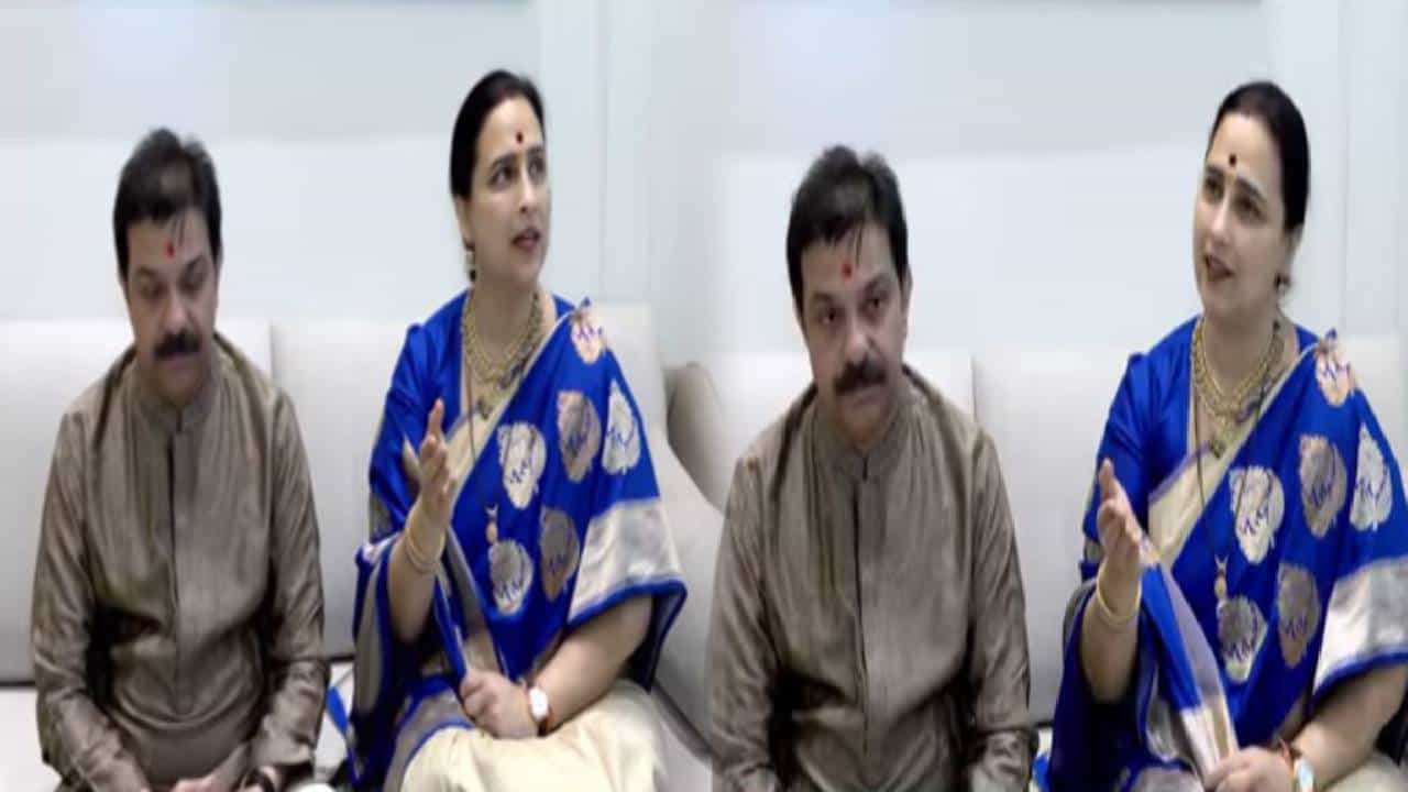 Chitra Wagh : बाळासाहेबही आज देवाभाऊंना आशीर्वाद देत असतील कारण... चित्रा वाघ असं का म्हणाल्या?