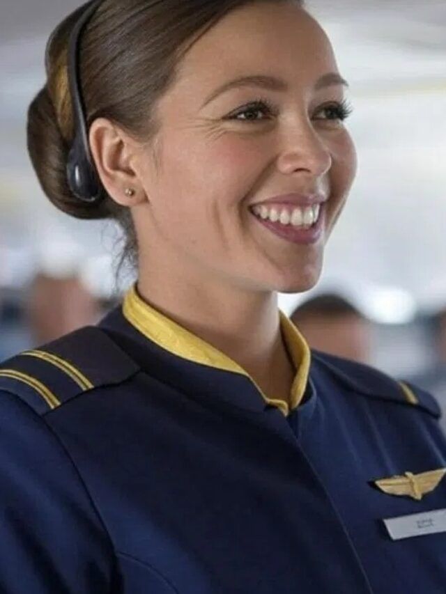 जगातील सर्वात लांबचा विमान प्रवास कोणता ?