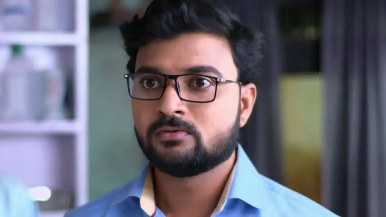 तुमचा मुलगा बायकांना मारतो आणि..., 'देवमाणूस' फेम किरण गायकवाडला घाबरली आई, कारण...