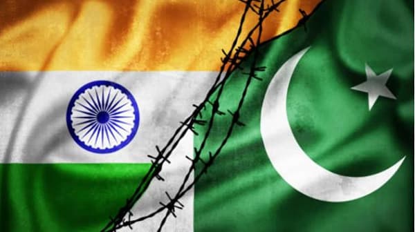 पाकिस्तानातील दहशतवादी संघटना लष्कर ए तैयबाचा उपप्रमख तसेच पहलगाम दहशतवादी हल्ल्याचा मास्टरमाईंड सैफुल्लाह कसुरीने सोशल मीडियावर एक व्हिडीओ जारी केली आहे. या व्हिडीओमुळे एकच खळबळ उडाली आहे.