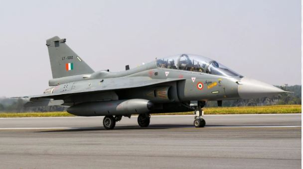 पहलगामच्या हल्ल्यानंतर भारतीय सेनेने ऑपरेशन सिंदूर राबवले. या ऑपरेशनमध्ये भारतीय वायुसेनेने सर्वांनाच थक्क करणारी कामगिरी केली. भारताच्या एअर फोर्सने पाकिस्तानातील दहशतवादी अड्डे उद्ध्वस्त केले. 