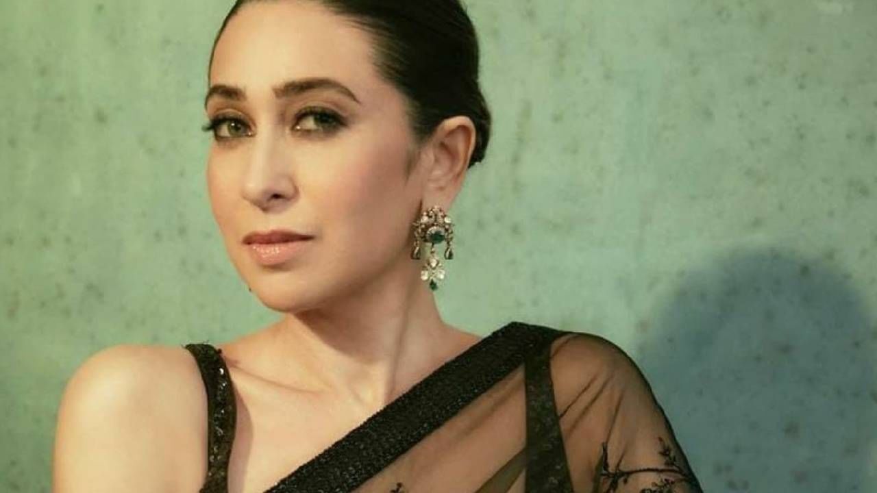 विख्यात अभिनेत्री करिश्मा कपूरने फक्त दहावीपर्यंत शिक्षण घेतले. वयाच्या अवघ्या 16 व्या वर्षी तिने चित्रपटसृष्टीत प्रवेश केला, त्यानंतर ती शिक्षणाकडे परत वळलीच नाही. 