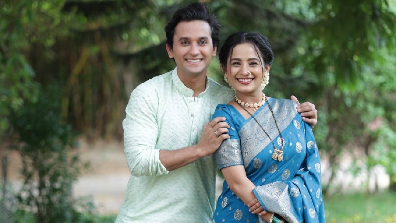 भावना आणि सिद्धूला हनिमूनसाठी गोव्याला पाठवण्याचा निर्णय संपतराव घेतात. सिद्धू आपल्या प्रेमाची कबुली द्यायची संधी म्हणून या प्रवासाकडे पाहतो आणि आपले खास मित्रमैत्रीण लक्ष्मी-श्रीनिवासलाही यायचा आग्रह करतो. ते होकार देताच, भावना-सिद्धू, लक्ष्मी- श्रीनिवास गोव्यात पोहोचलेत . 
