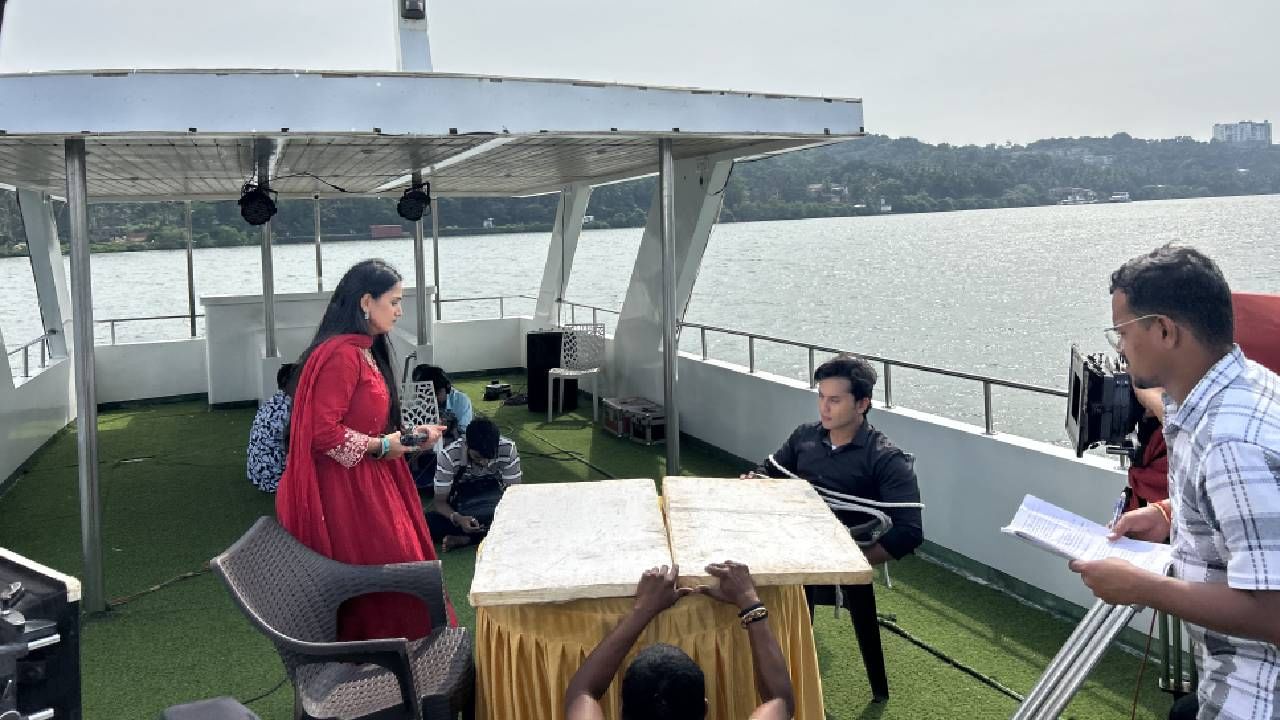 जयंतने आजीला मारण्याचा प्रयत्न केला होता ही गोष्ट जान्हवीला कळणार आहे. हा धक्का तिच्या मनाला हादरवून टाकतो. तिच्या मनातील प्रेम, विश्वास आणि राग यांचा स्फोट होतो. क्रूजवर या सगळ्याचा शेवट एका जबरदस्त वळणावर होणार आहे. 
