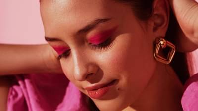 मोनोक्रोम मेकअपचा ट्रेंड नेमकी आहे काय? मोनोक्रोमॅटिक लूक तयार करण्याच्या जाणून घ्या या खास टिप्स