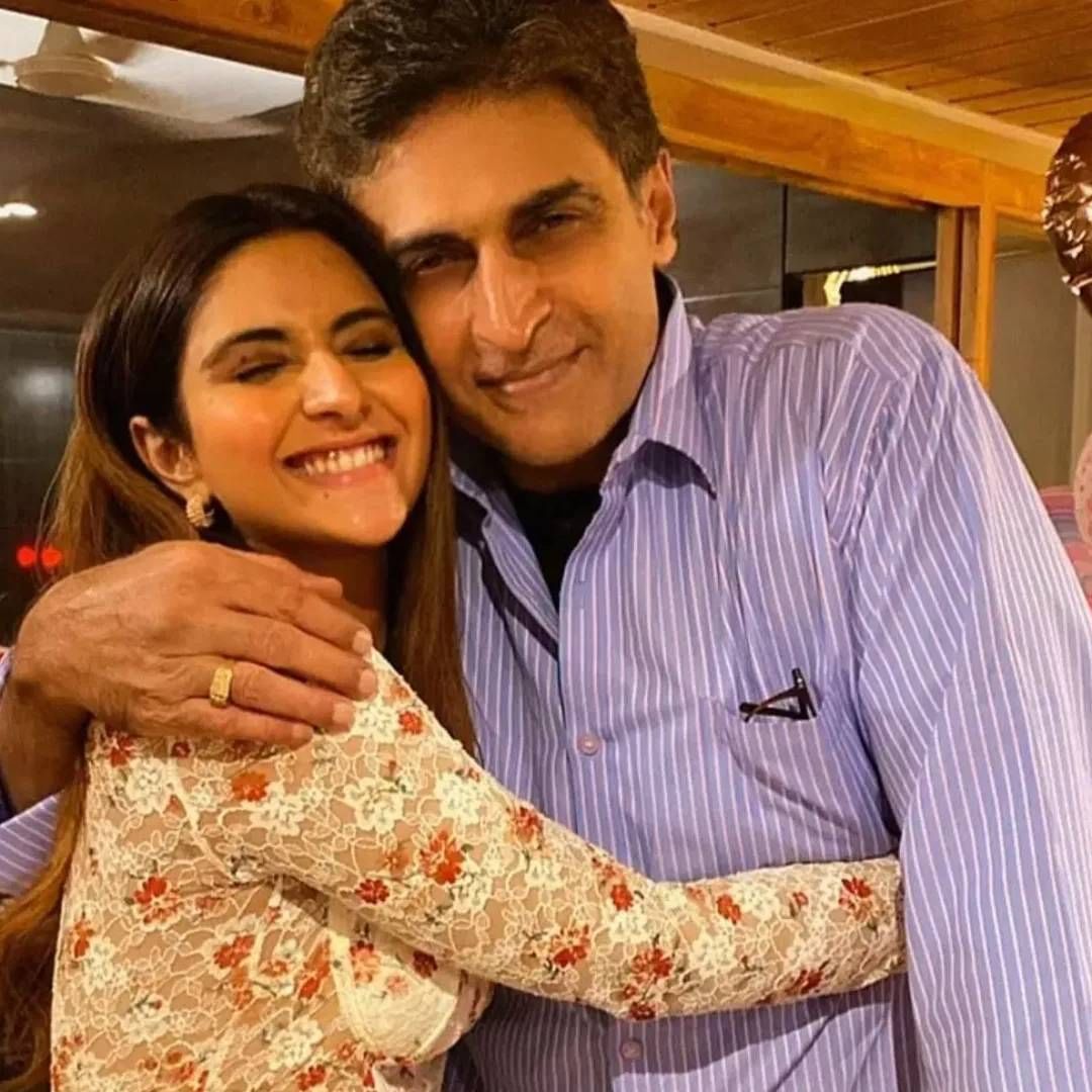 पण इंडस्ट्रीमधील प्रसिद्ध विलन मोहनिश बहलची मुलगी प्रनुतन बहल सोबत असं झालं नाही. तिने स्वत: ही गोष्ट कबूल केली. इंडस्ट्रीमधील असून सुद्धा तिला बऱ्याच संघर्षाचा सामना करावा लागला. अभिनेत्रीने आपली स्ट्रगल स्टोरी शेअर केलीय.  