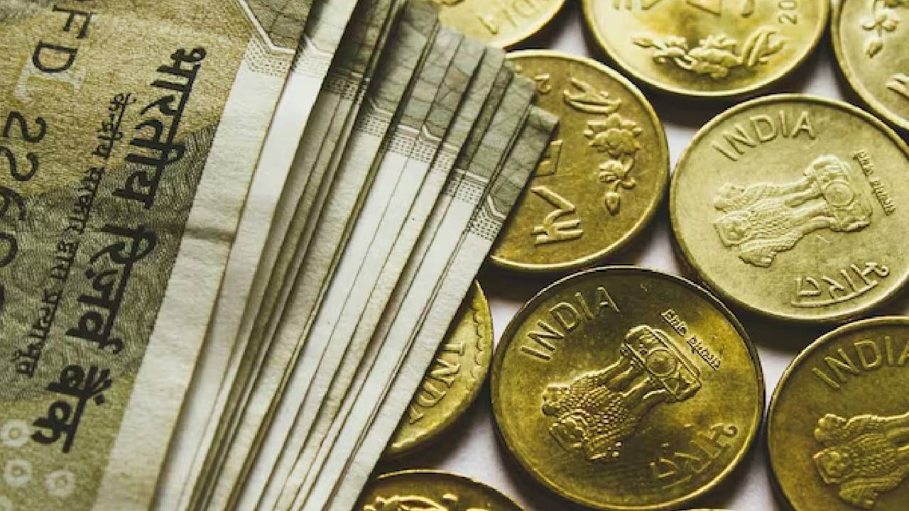 ‘या’ आर्थिक सवयी कधीही पैशाची कमतरता भासू देणार नाहीत, जाणून घ्या ‘या’ आर्थिक सवयी कधीही पैशाची कमतरता भासू देणार नाहीत, जाणून घ्या
