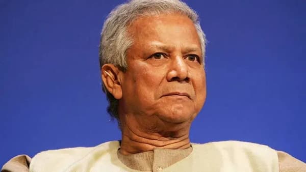 India Bangladesh Relation : भारतासाठी नवीन चॅलेंज, बांग्लादेशातील यूनुस सरकार खळबळजनक पाऊल उचलण्याच्या तयारीत