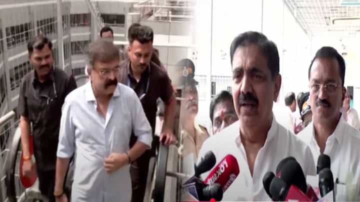 Bogus voters : राज्यात बूथ कॅप्चरिंग तर एक आमदार म्हणतो, बाहेरून मतदान आणलं... मोठ्या आरोपांनी खळबळ Bogus voters : राज्यात बूथ कॅप्चरिंग तर एक आमदार म्हणतो, बाहेरून मतदान आणलं... मोठ्या आरोपांनी खळबळ