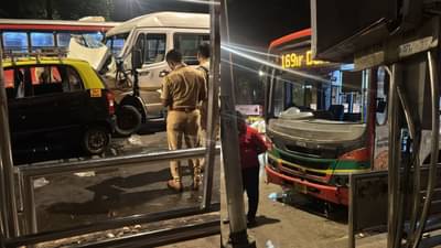 मुंबईत बेस्ट बसचा अपघात, प्लाझा बस स्टॉपवर उभ्या असलेल्या एकाचा मृत्यू