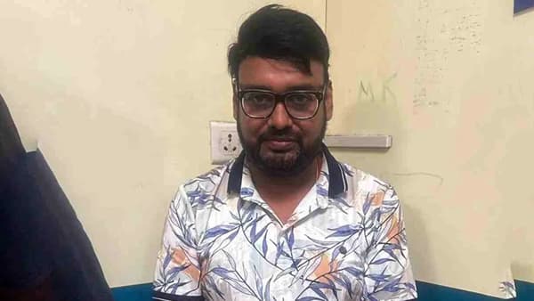 मोठी बातमी! नाथाभाऊंच्या जावयाचा फॉरेन्सिक अहवाल समोर, प्रांजल खेवलकर प्रकरणात धक्कादायक ट्विस्ट