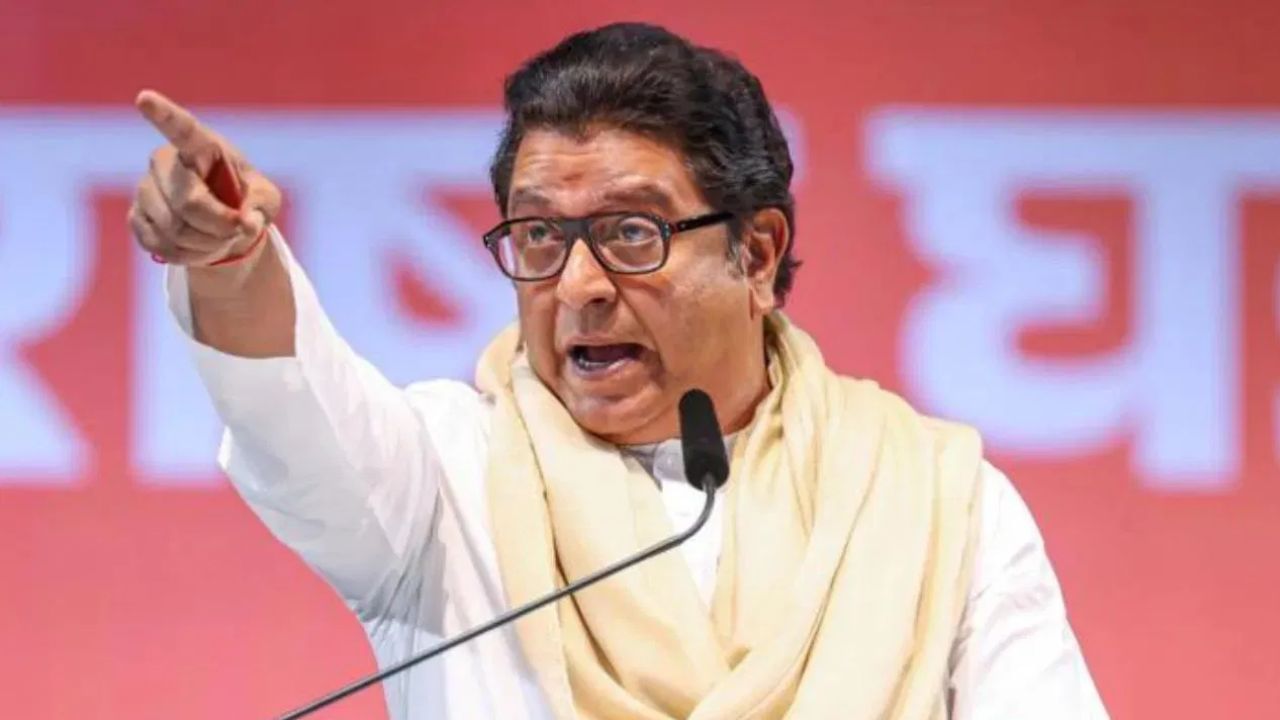 'सीएम पदासाठी शिंदेंची किती चाटूगिरी?' गडांवरील नमो टुरिझम सेंटरवरून राज ठाकरे संतापले