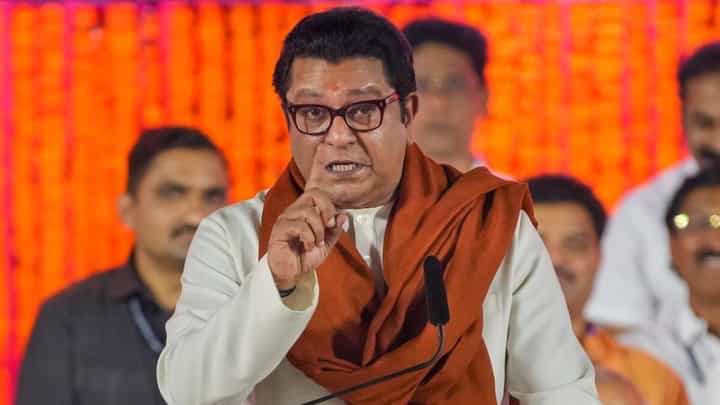राज ठाकरेंचं मेळाव्यातून सरकारला चॅलेंज! म्हणाले... राज ठाकरेंचं मेळाव्यातून सरकारला चॅलेंज! म्हणाले...