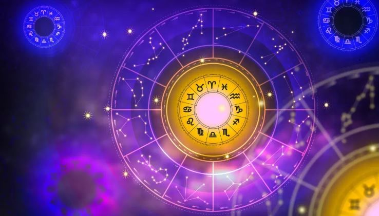 तुळ राशीसाठीही आगामी महिना चांगला असेल असे सांगितले जात आहे. तुम्हाला चांगला रोजगार, नोकरी मिळण्याची शक्यता आहे. या काळात पद-प्रतिष्ठेत वाढ होण्याची शक्यता आहे. सोबतच धनलाभही होऊ शकतो.   