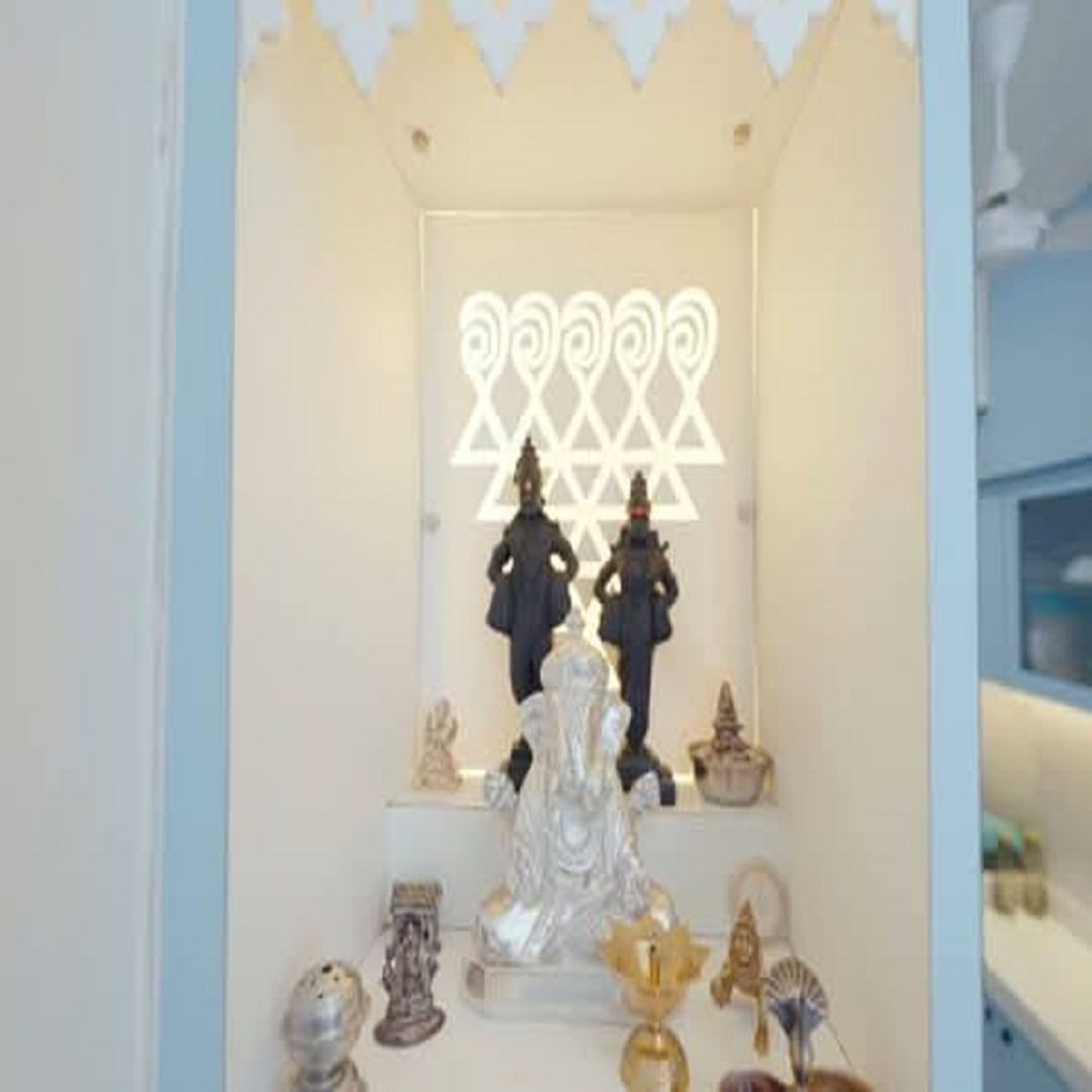 रोहित याची एक पोस्ट सध्या सोशल मीडियावर तुफान व्हायरल होत आहे. रोहित याने स्वतःचं घर घेतलं आहे. अतिशय सुंदर असं अभिनेत्याने स्वतःचं घर सजवलं आहे. 