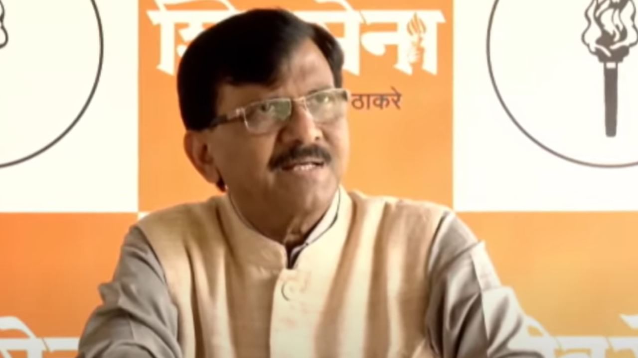 लोढांनी तिकडे कबूतरखाना सुरु करा...; संजय राऊतांनी सुनावले लोढांनी तिकडे कबूतरखाना सुरु करा...; संजय राऊतांनी सुनावले