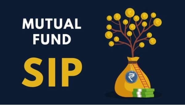 (टीप- वरच्या लेखात दिलेली माहिती ही प्राथमिक स्वरुपाची आहे. कुठेही प्रत्यक्ष वा अप्रत्यक्ष गुंतवणूक करायची असेल किंवा कोणताही आर्थिक निर्णय घ्यायचा असेल तर त्या-त्या क्षेत्रातील तज्ज्ञांचा सल्ला जरूर घ्या)